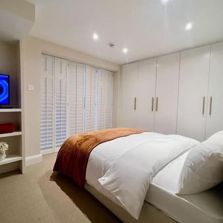 New Flat In Holland Park Apartamento Londres Exterior foto